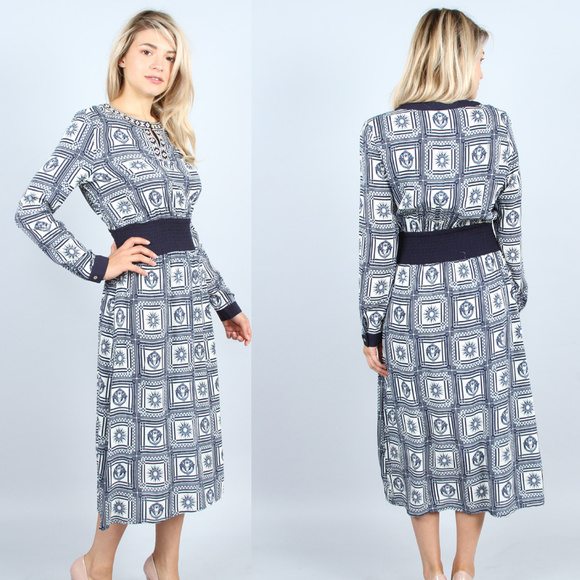 LONG SLEEVE CREW NECK - Picture 8 of 8